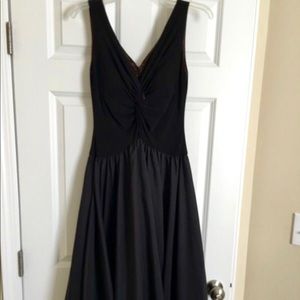 $100 Elegant JESSICA HOWARD Black Dress Size 6